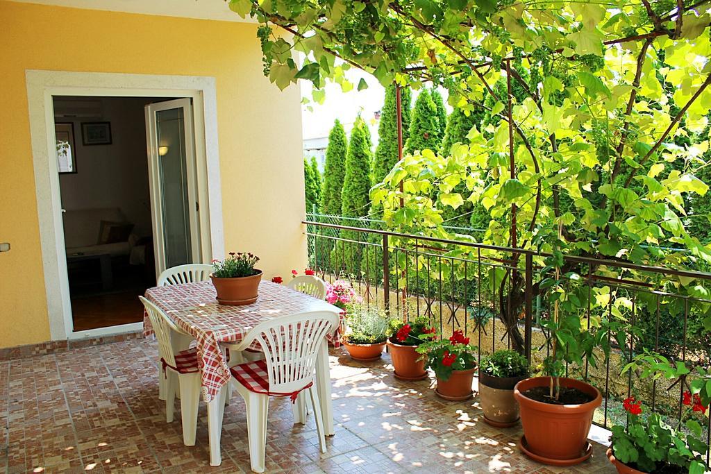 Apartment Girasole Ровинь Экстерьер фото