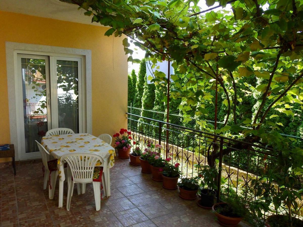 Apartment Girasole Ровинь Экстерьер фото